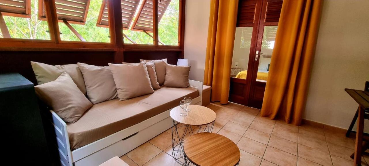 Bungalow et Duplex de Island Bay Bouillante Extérieur photo