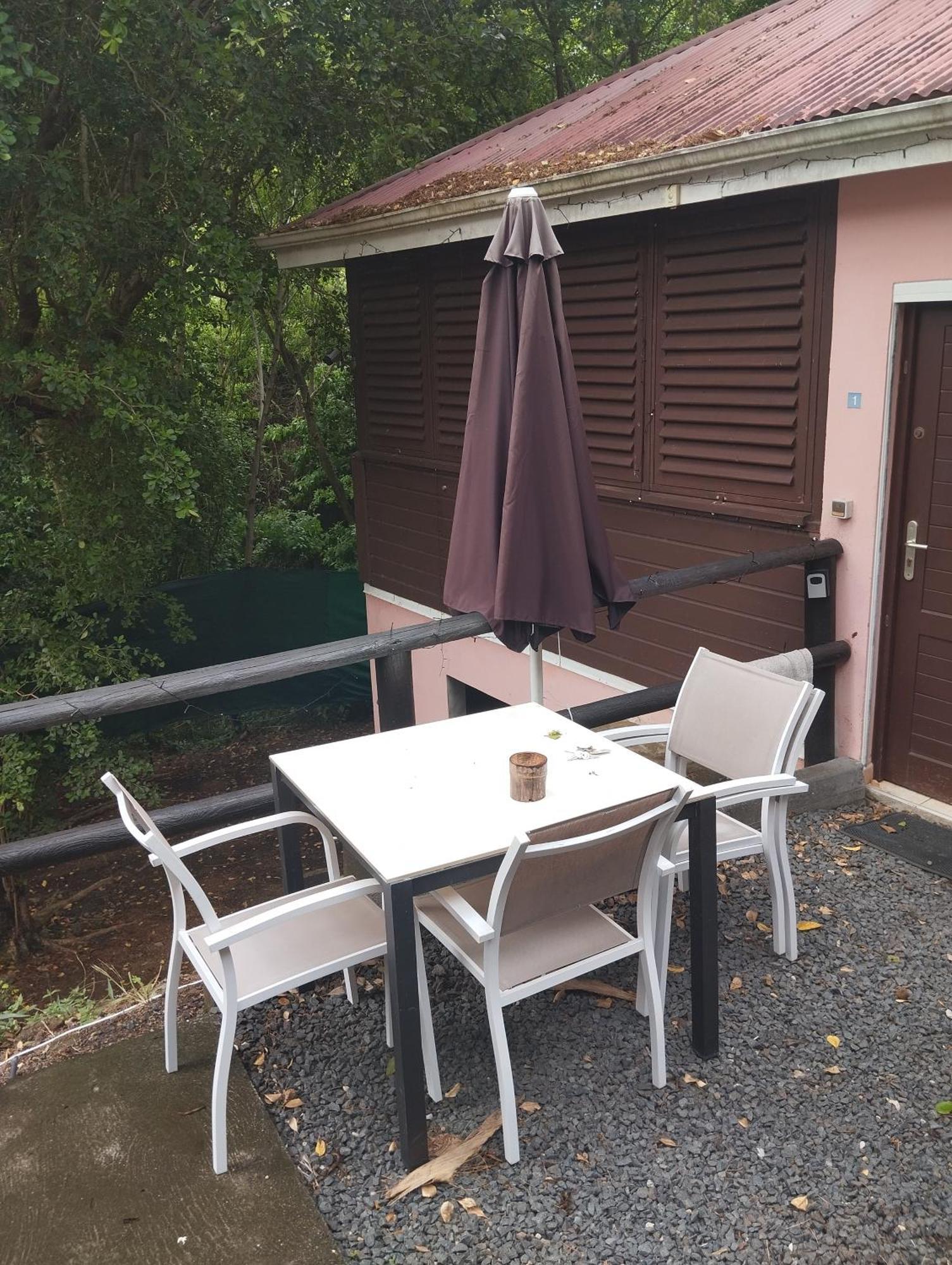Bungalow et Duplex de Island Bay Bouillante Extérieur photo